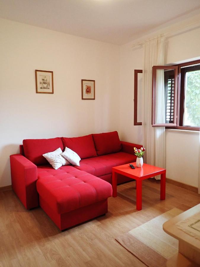 Račišće Katja Beach Apartment מראה חיצוני תמונה