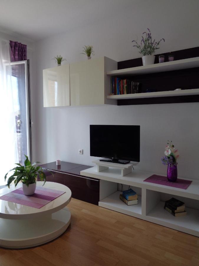 Račišće Katja Beach Apartment מראה חיצוני תמונה