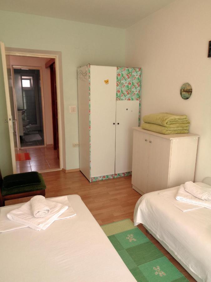 Račišće Katja Beach Apartment מראה חיצוני תמונה